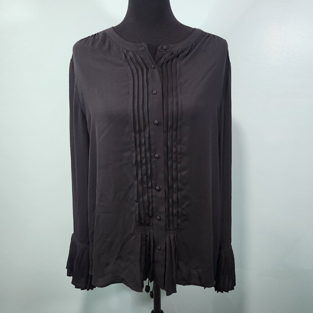 White House Black Market Bell Sleeve Blouse 12
Lot I